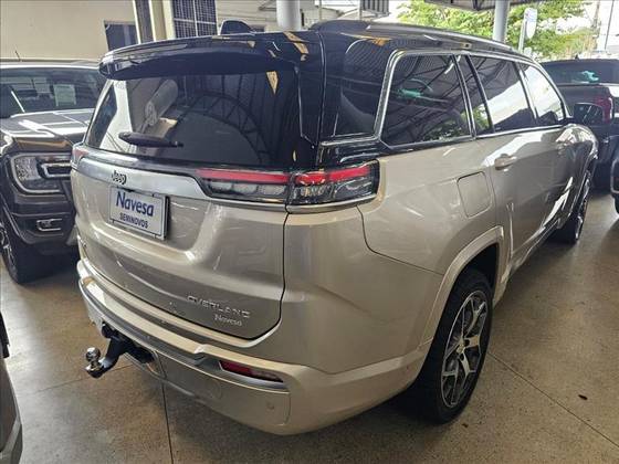 JEEP COMMANDER 2.0 TD380 TURBO DIESEL OVERLAND AT9